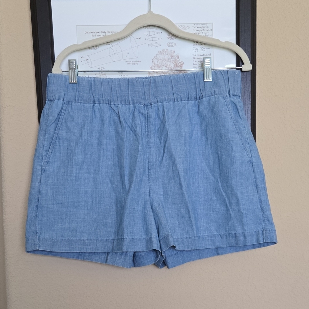 J. Crew 3" Tropez Chambray Cotton Pull-On Shorts Ocean Blue EUC - M - Picture 2 of 6